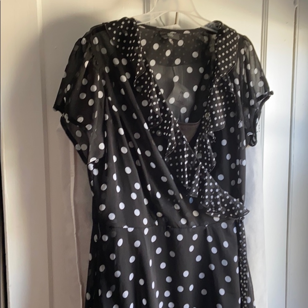 Polka dot faux wrap dress - Picture 4 of 6